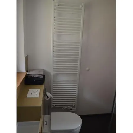 With 2 Bedrooms Σπίτι διακοπών